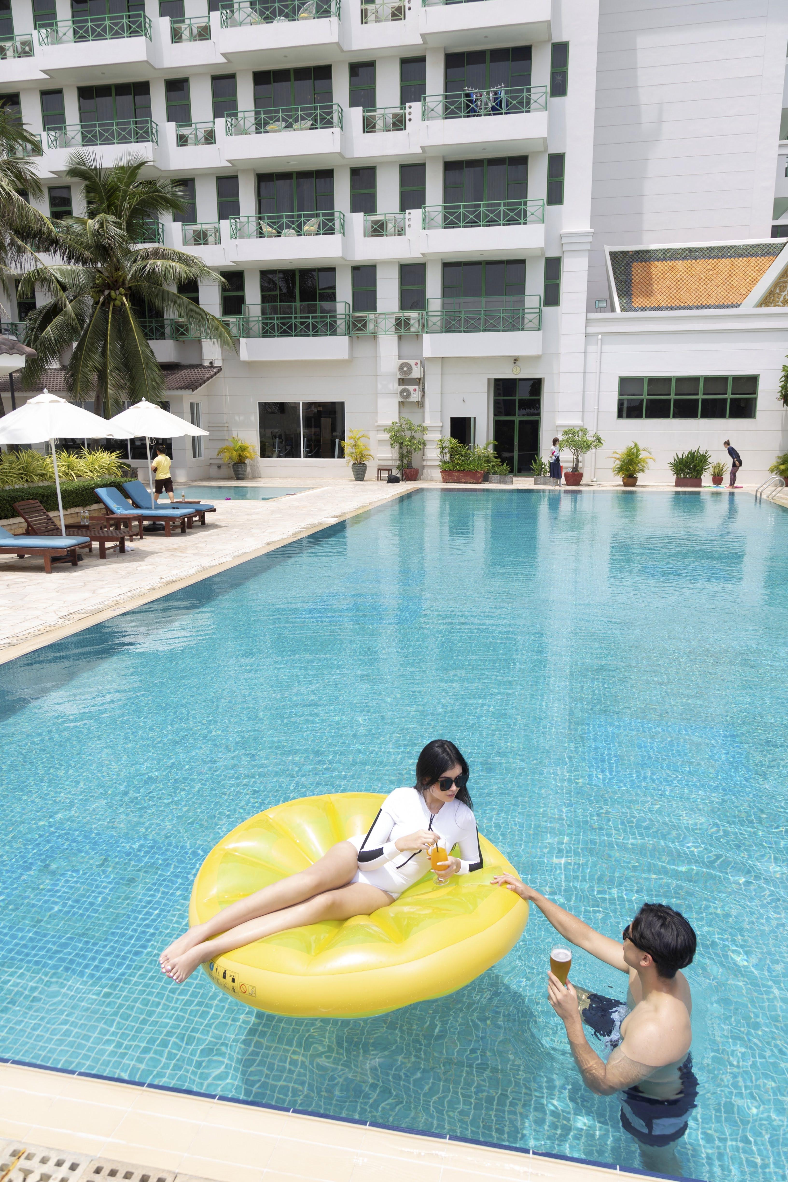 Himawari Hotel Apartments Phnom Pen Exterior foto
